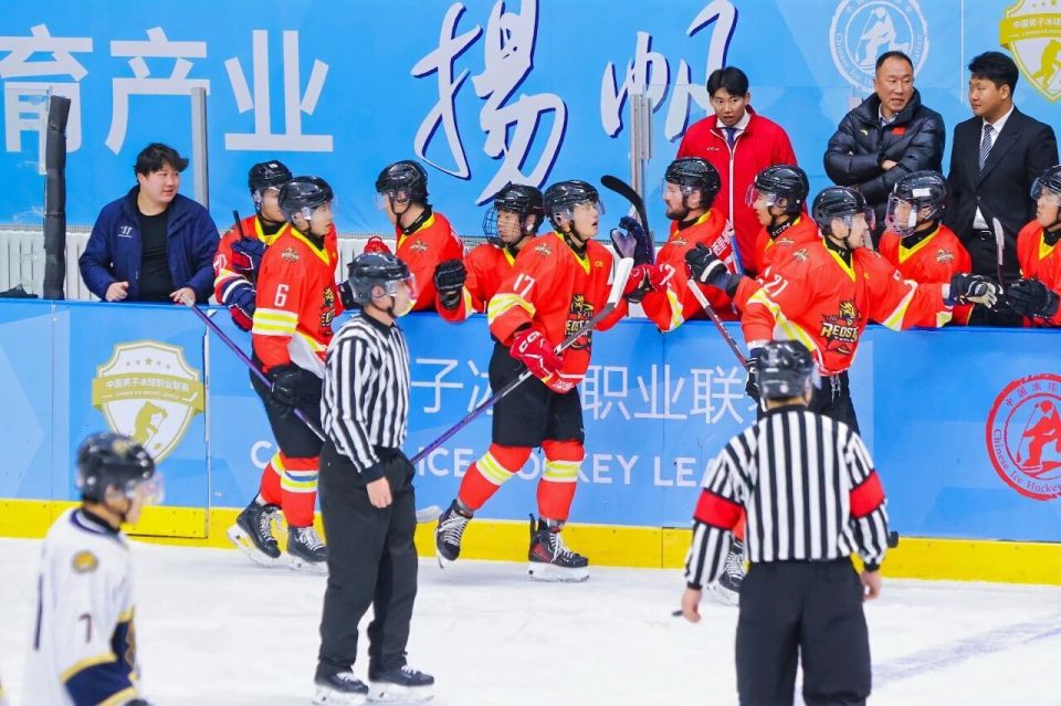 队将对阵东 队将对阵东