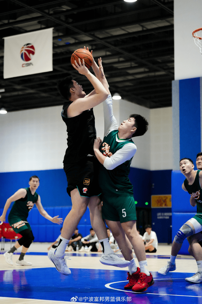 特矿工队的, 宁波男篮分, entit