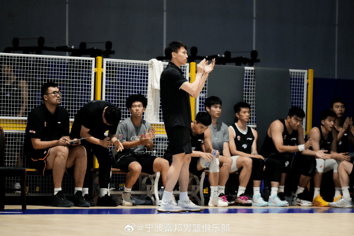 AA, 朋友来宁波, 宁波男篮分