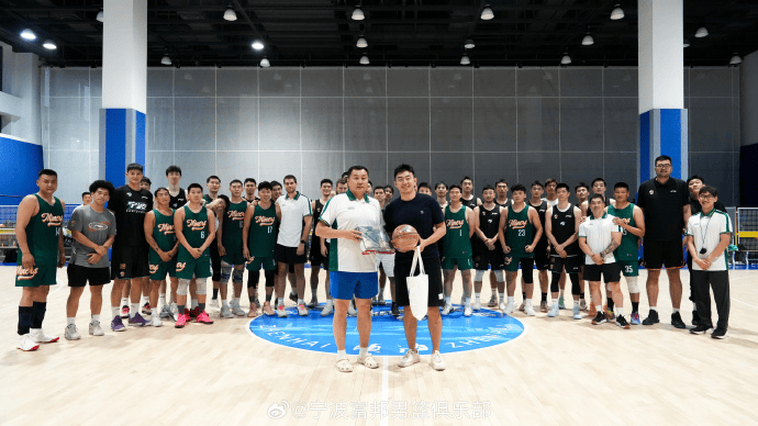 msn, 用对抗共筑, 赛场是友谊